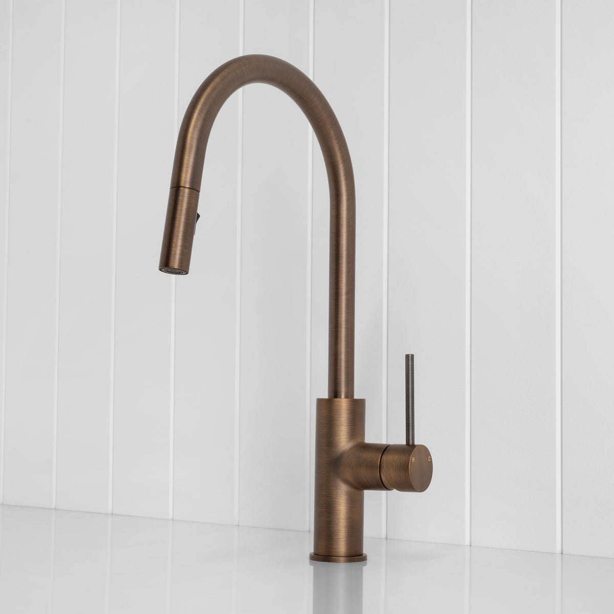 Porto Pull-Out Kitchen Mixer Antique Brass