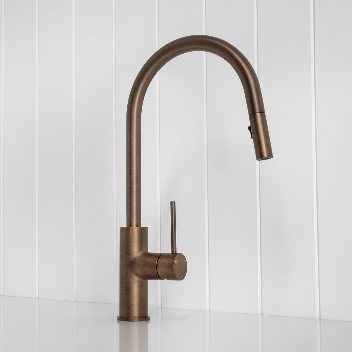 Porto Pull-Out Kitchen Mixer Antique Brass