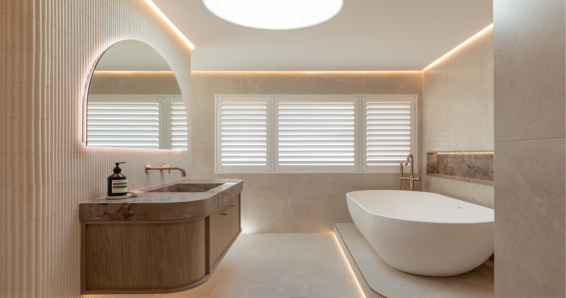 Premium LED Smart Mirrors