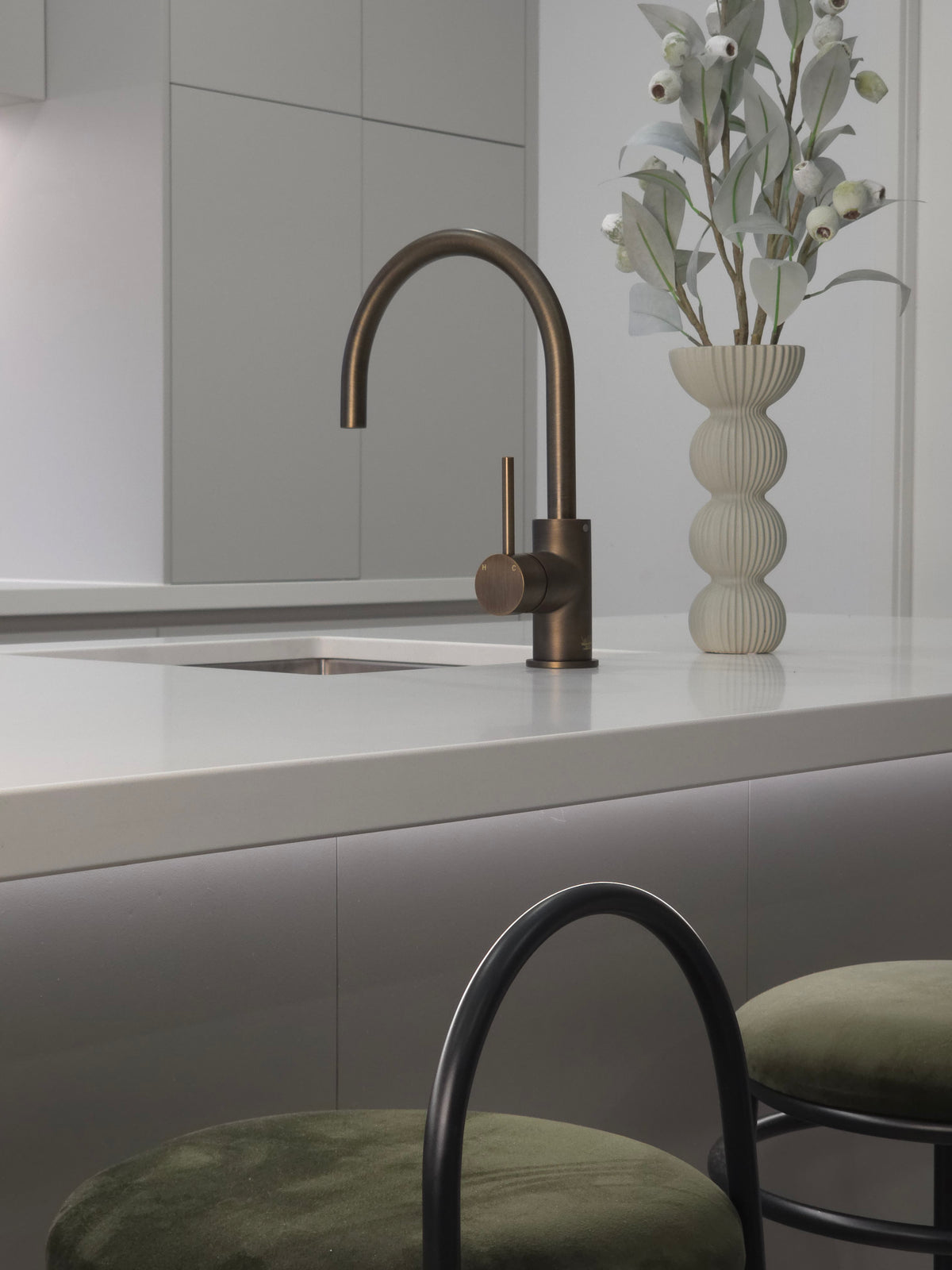 Como Kitchen Mixer Tap - Antique Brass