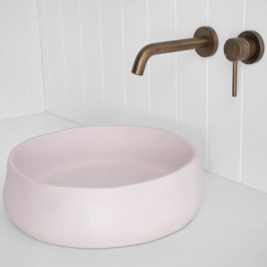 Wall-Mounted vs Basin Mixer Taps: Which Is Right for Your Bathroom?
