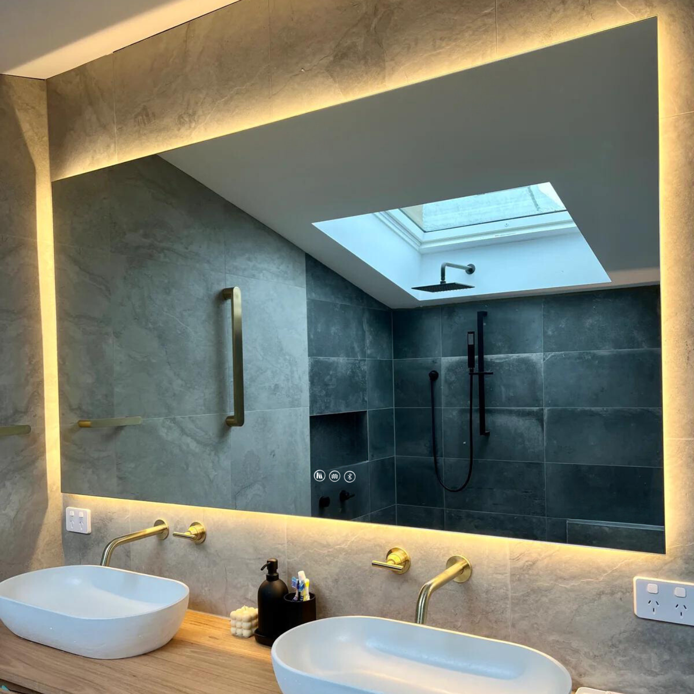 How High Should You Hang a Bathroom Mirror? (Complete Height & Placement Guide)
