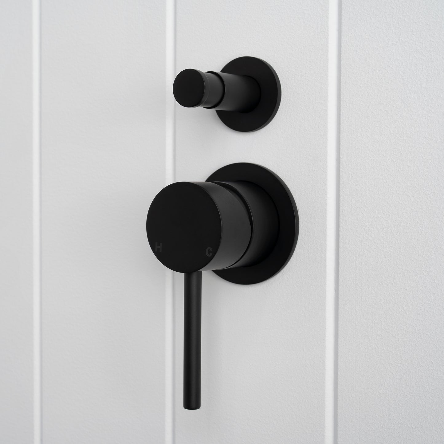 Cannes Shower Diverter and Mixer Matte Black