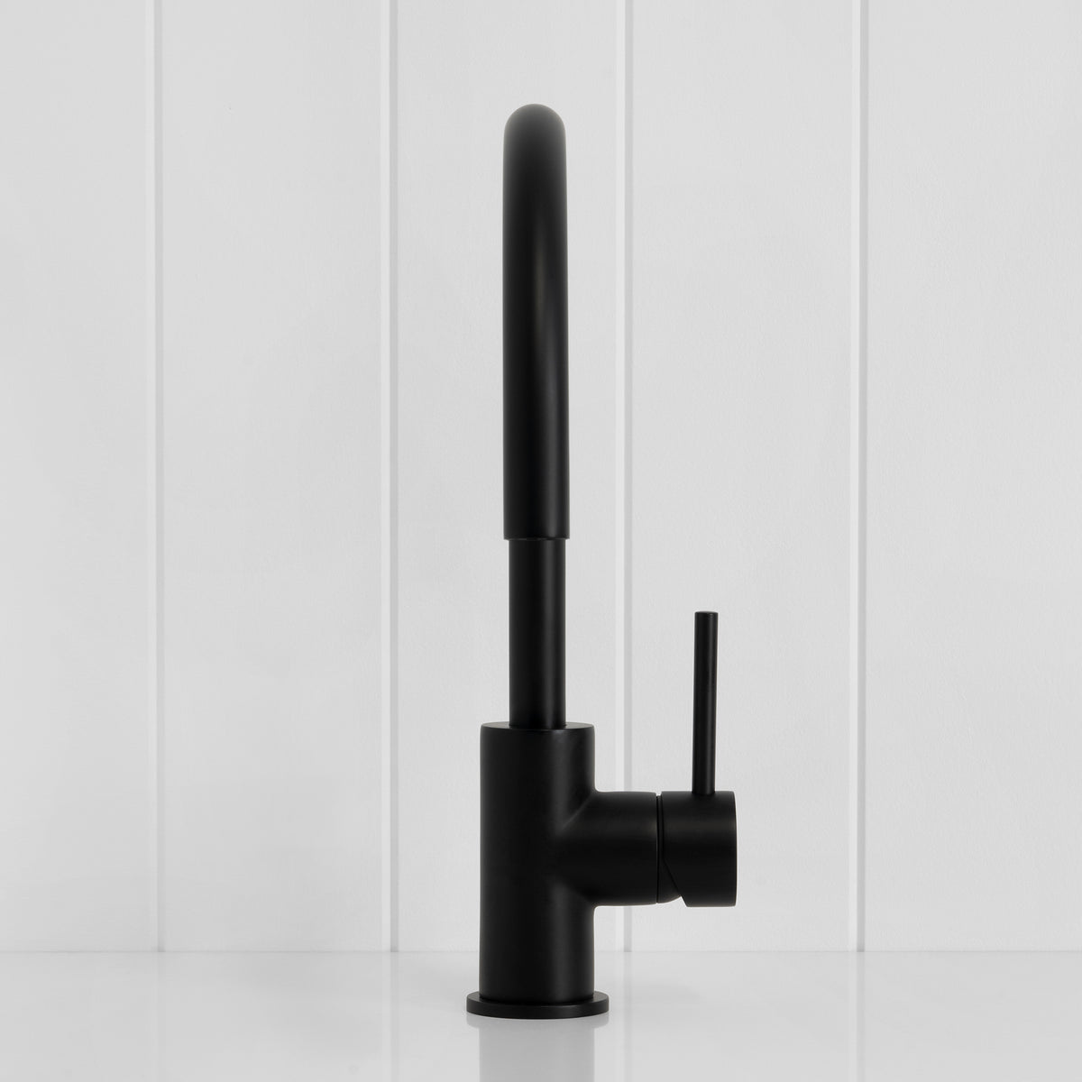 Como Kitchen Mixer Tap - Matte Black