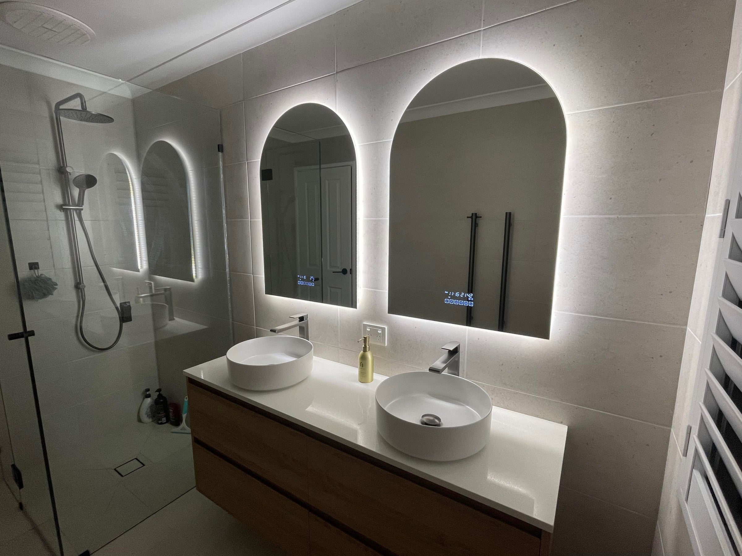 The Positano ~ LED INVOGUE SMART MIRROR – Invogue Mirrors