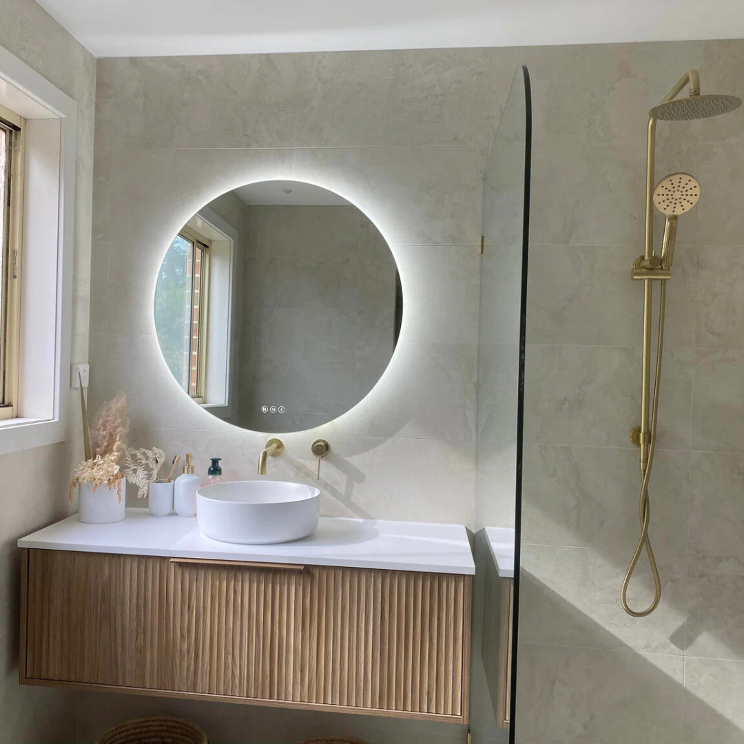 The Amalfi ~ Invogue Smart mirror