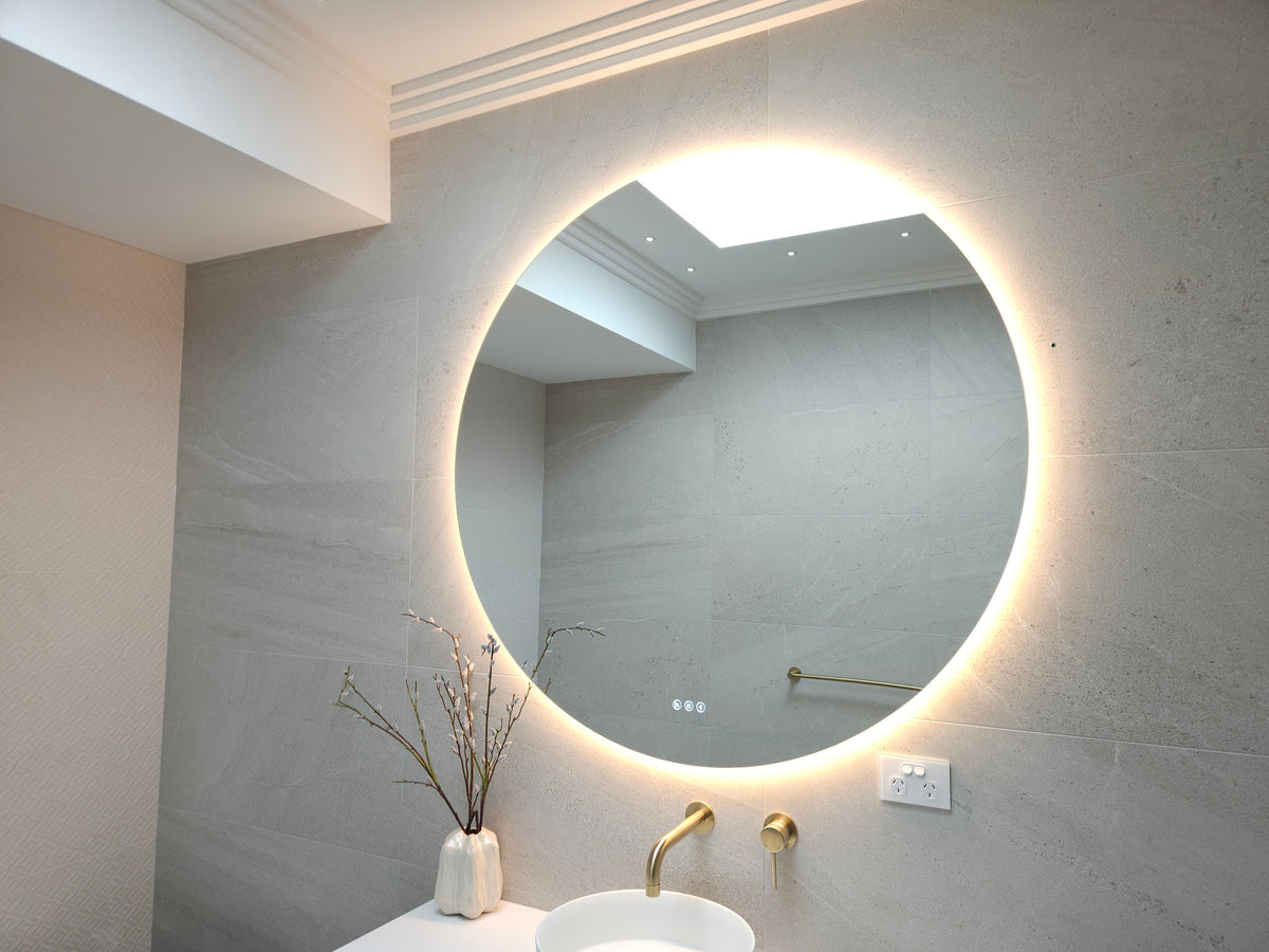 The Amalfi ~ Invogue Smart mirror