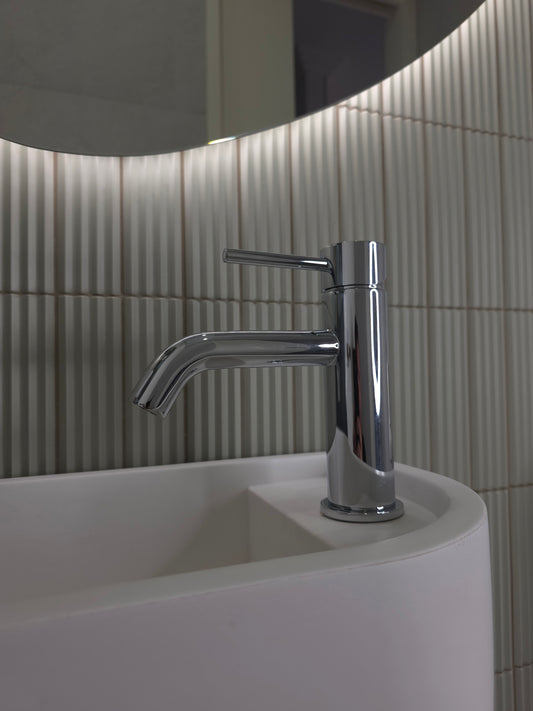 Vienna Short Basin Mixer Chrome