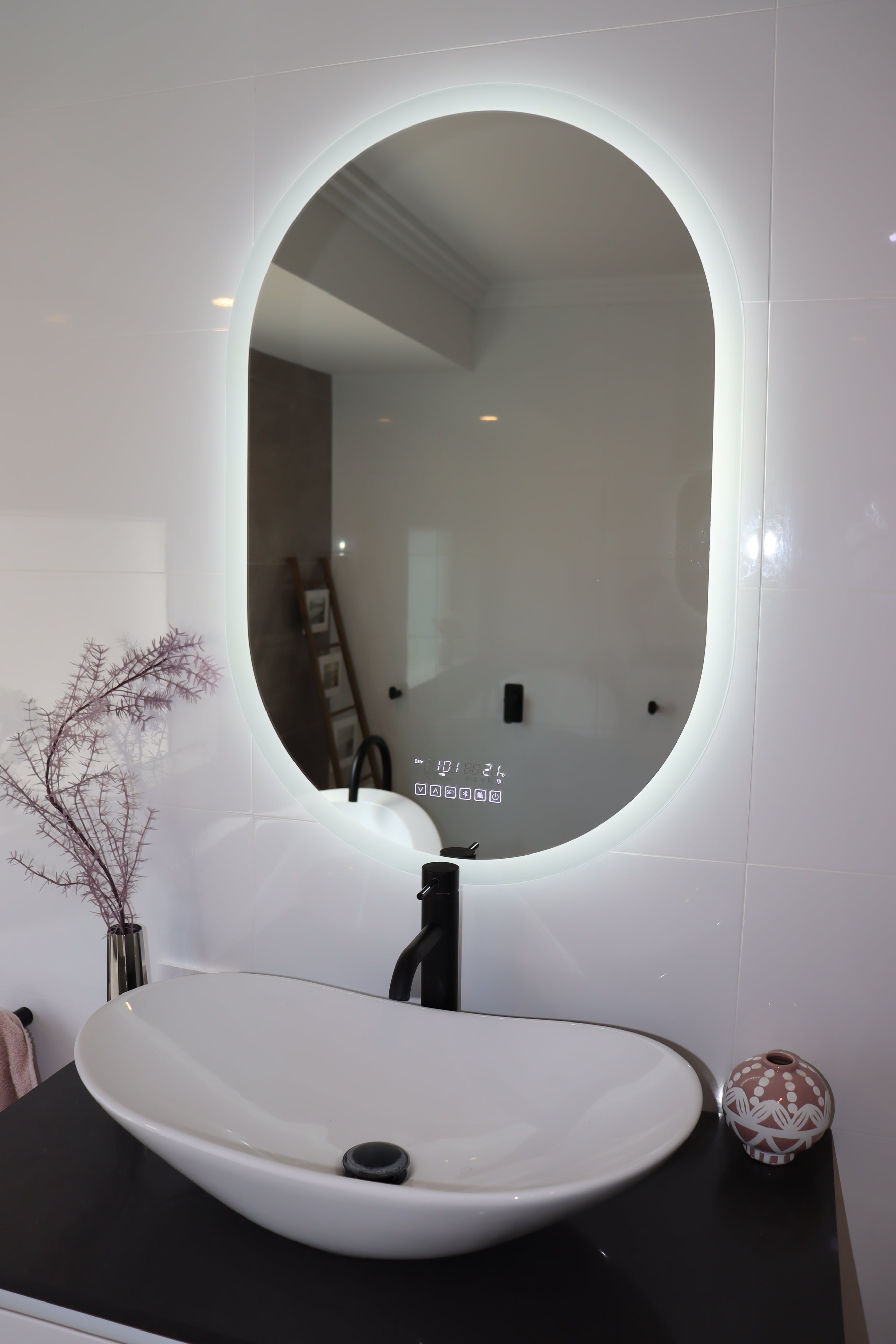 Led wash on sale basin mirror