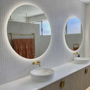 Signature Mirrors
